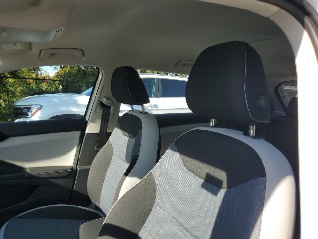 New 2027 Volkswagen Taos S FWD image 22