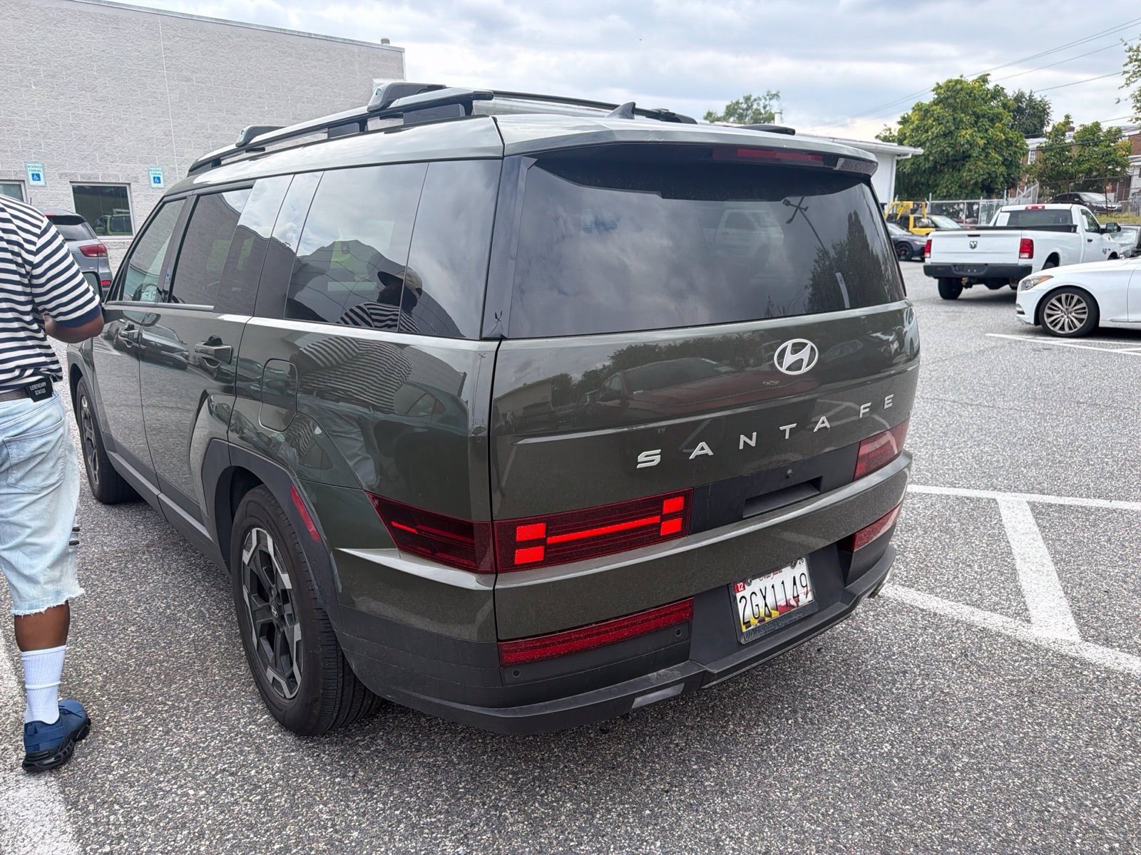 Used 2025 Hyundai Santa Fe SEL AWD/4WD image 3
