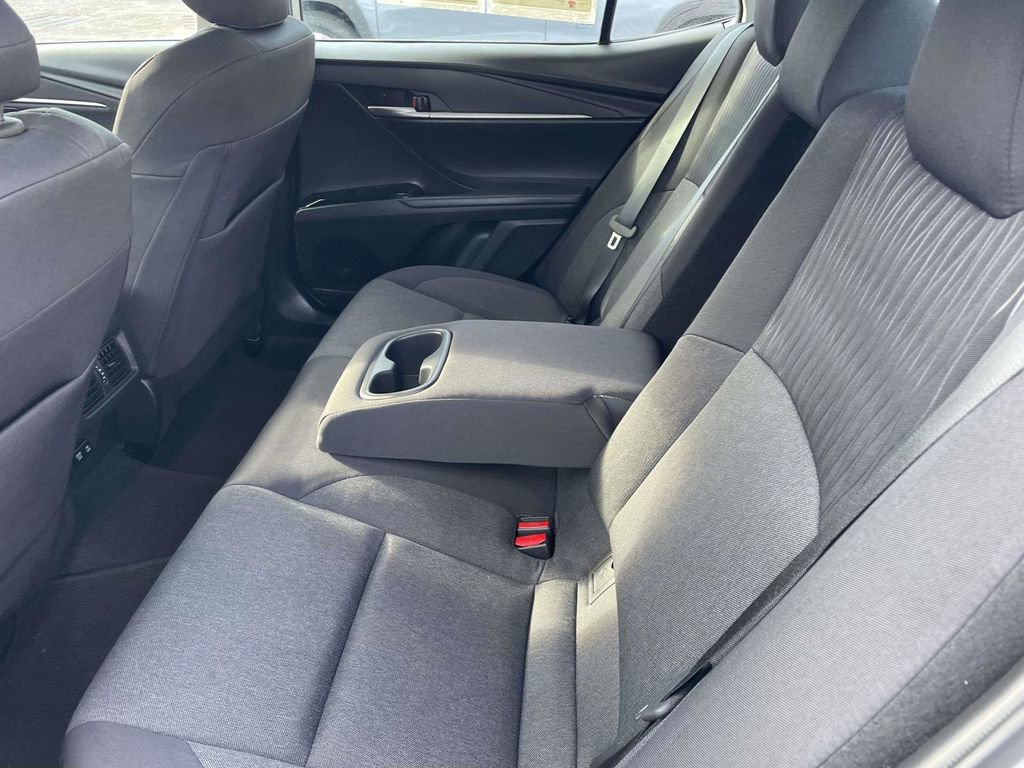 Used 2025 Toyota Camry LE w/ Convenience Package FWD image 23