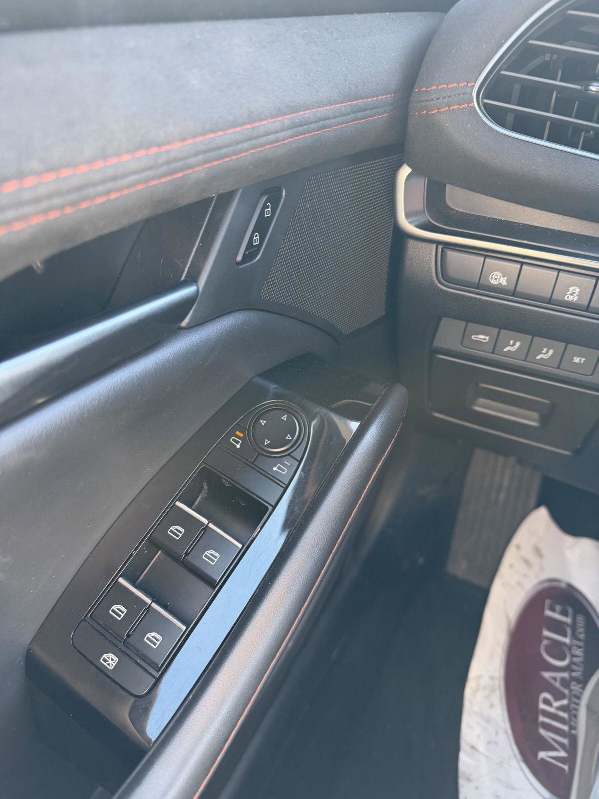 Used 2024 MAZDA MAZDA3 s image 15