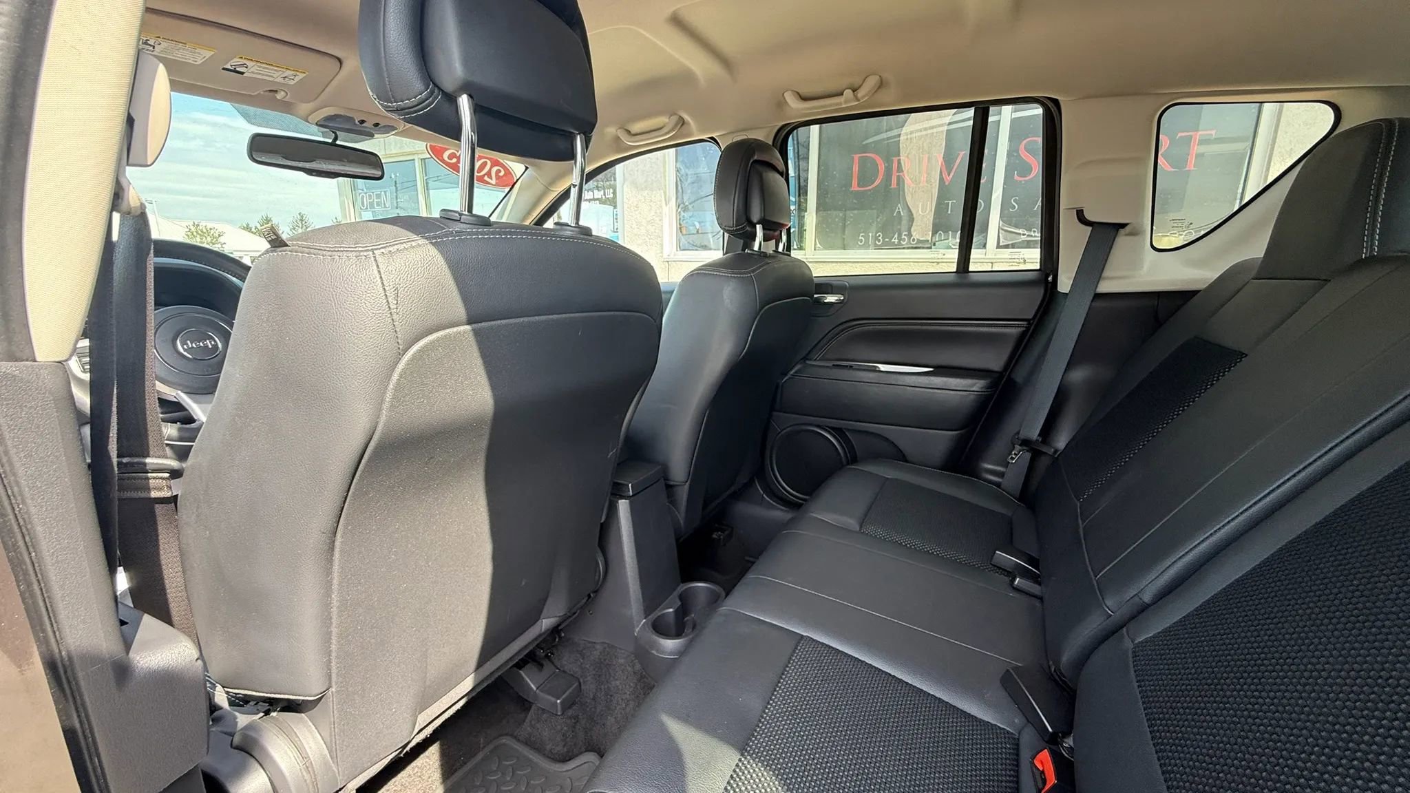 Used 2015 Jeep Compass Latitude w/ Trailer Tow Prep Group image 10