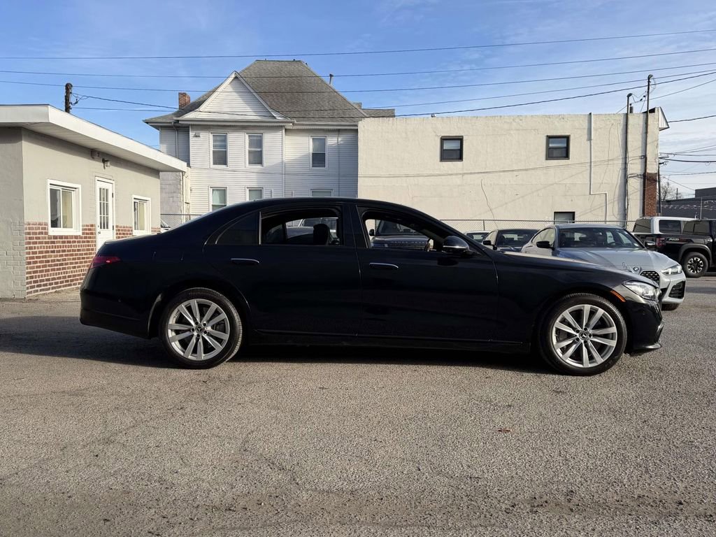 Used 2022 Mercedes-Benz S 500 4MATIC image 9