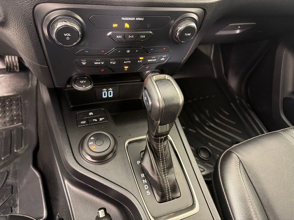Used 2020 Ford Ranger Lariat w/ Technology Package image 16
