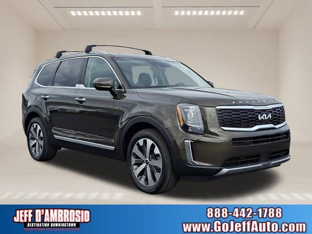 Used 2022 Kia Telluride S image 1