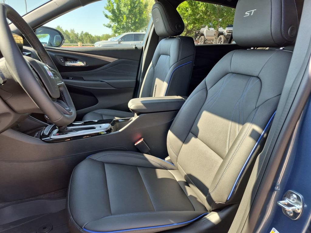 New 2026 Buick Envista Sport Touring w/ Convenience I Package FWD image 21