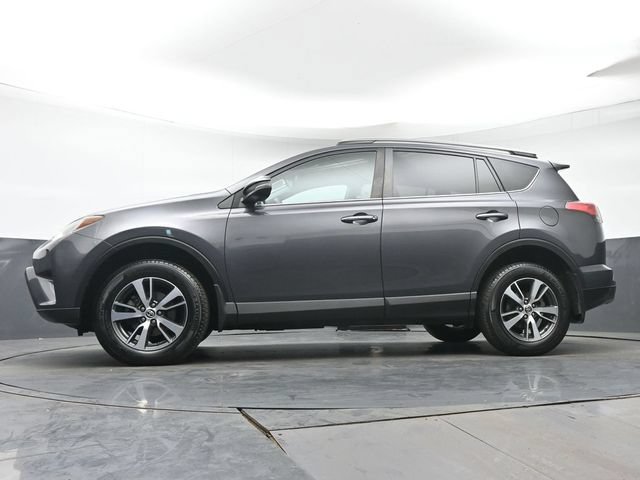 Certified 2018 Toyota RAV4 XLE w/ Plus Extra Value Package AWD/4WD image 29