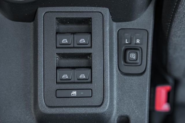 Used 2021 Ford Bronco Big Bend w/ Sasquatch Package image 35