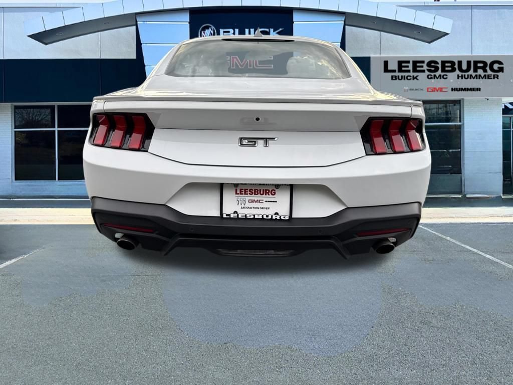 Used 2024 Ford Mustang GT RWD image 6