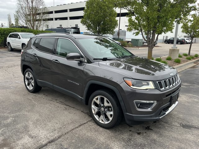 Used 2018 Jeep Compass Limited w/ Navigation Group AWD/4WD video 3
