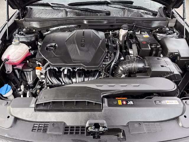 Used 2025 Hyundai Sonata SEL FWD image 27