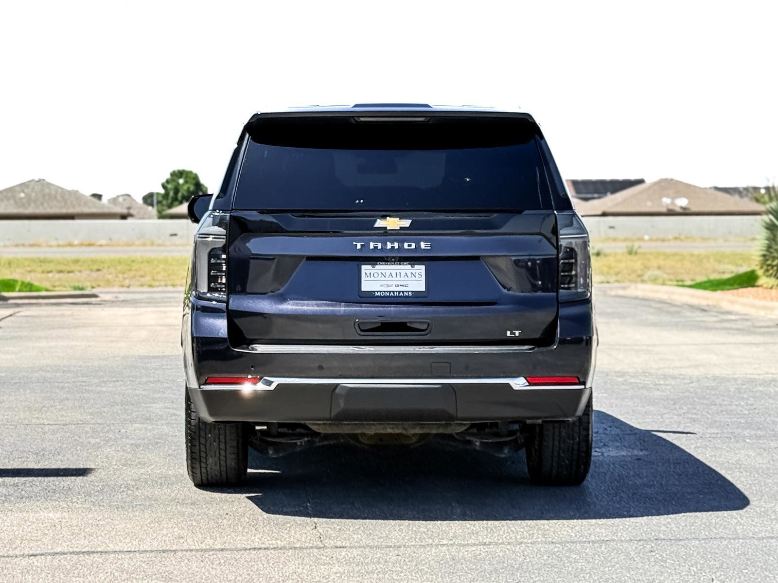 Used 2025 Chevrolet Tahoe LT w/ Comfort Package AWD/4WD image 8