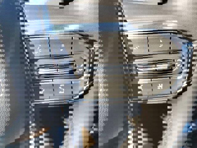 New 2026 GMC Yukon Elevation image 23