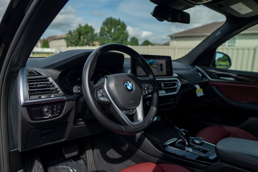 Used 2024 BMW X3 xDrive30i w/ Premium Package AWD/4WD image 28