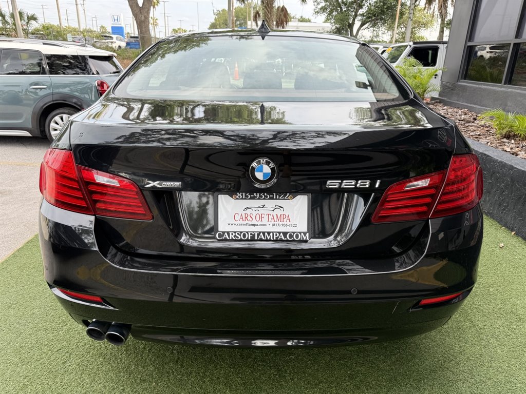 Used 2016 BMW 528i xDrive Sedan AWD/4WD image 5