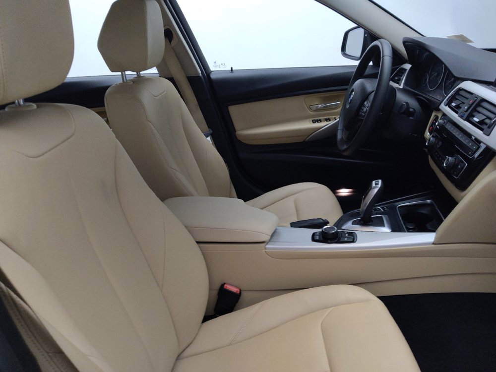 Used 2018 BMW 320i Sedan w/ Convenience Package RWD image 21