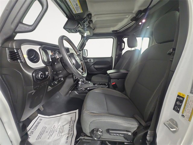 Used 2024 Jeep Wrangler Sport S image 9