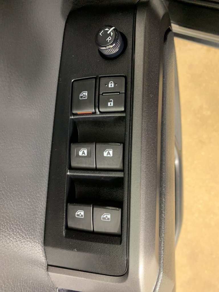 Used 2023 Toyota Tacoma TRD Sport w/ Advanced Technology Package image 16