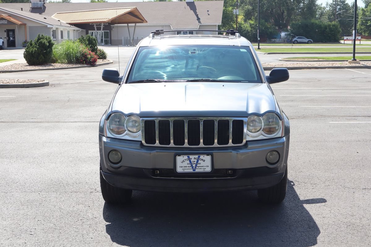 Used 2007 Jeep Grand Cherokee Limited w/ Trailer Tow Group IV AWD/4WD image 13