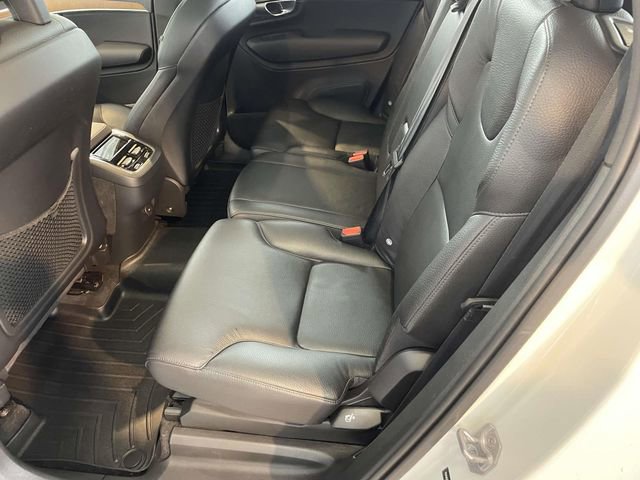Used 2023 Volvo XC90 B6 Plus w/ Protection Package Premier image 12