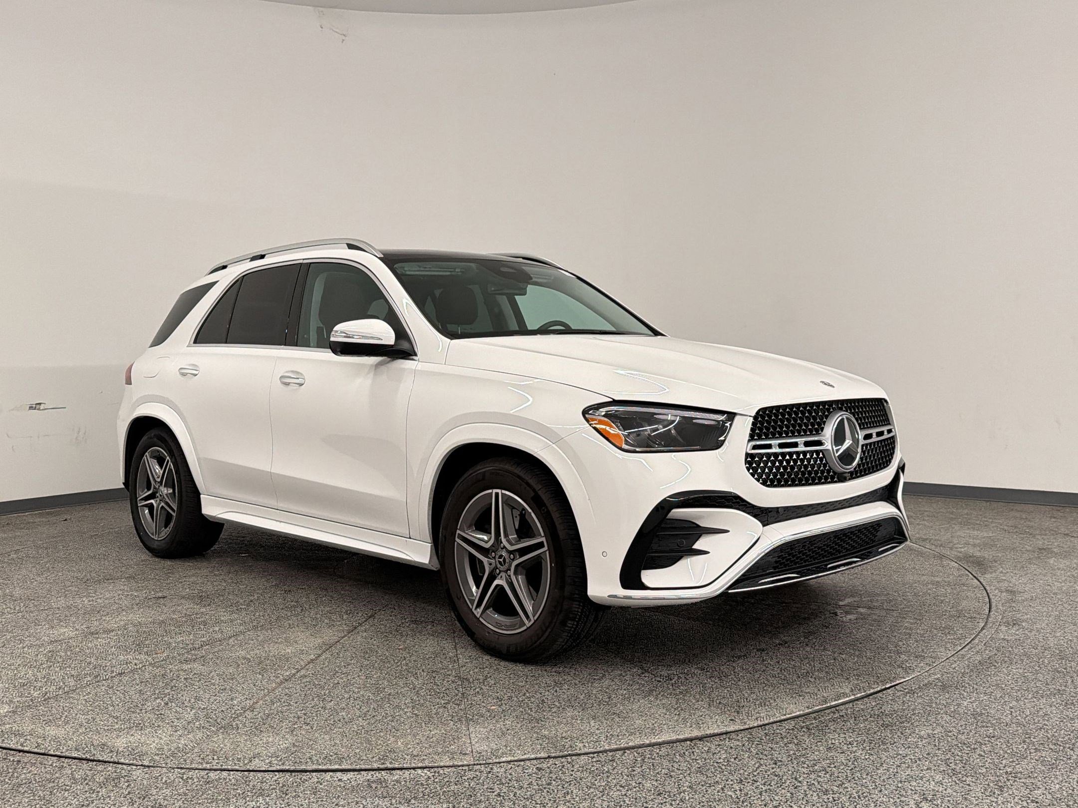 Certified 2026 Mercedes-Benz GLE 450 4MATIC image 6