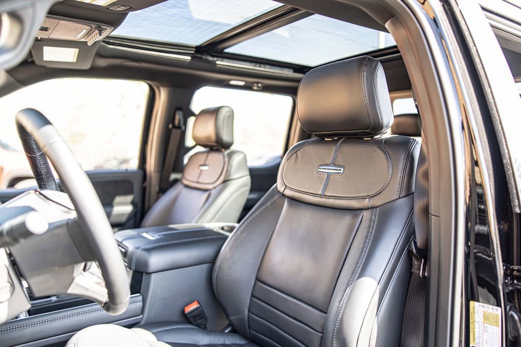 Used 2026 Ford F250 Platinum AWD/4WD image 16