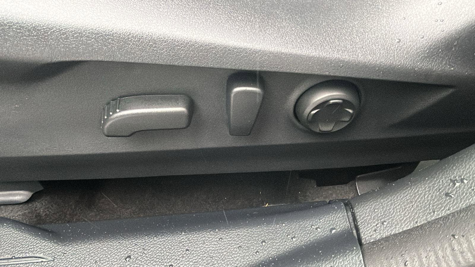 Used 2023 Subaru Legacy Touring XT AWD/4WD image 31