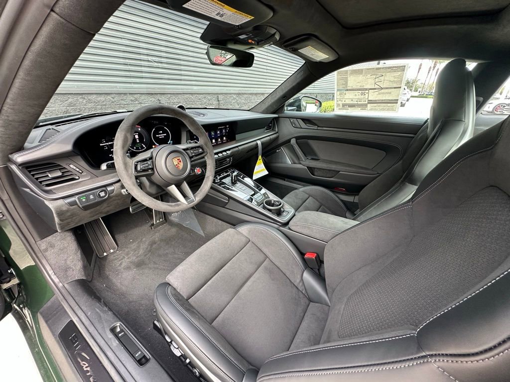 Certified 2026 Porsche 911 Carrera GTS image 4