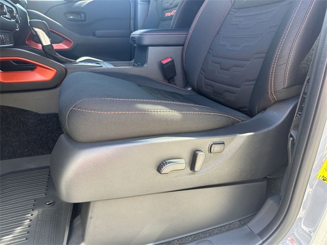 New 2026 Nissan Frontier PRO-4X image 30