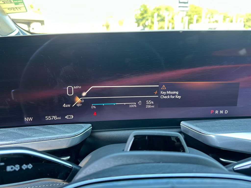 Certified 2025 Cadillac Escalade IQ Sport 2 AWD/4WD image 29