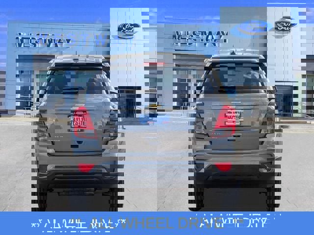 Used 2022 Chevrolet Trax LS w/ Tint and Cruise Package AWD/4WD image 4