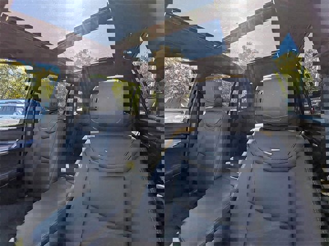 New 2025 Cadillac XT6 Luxury image 22