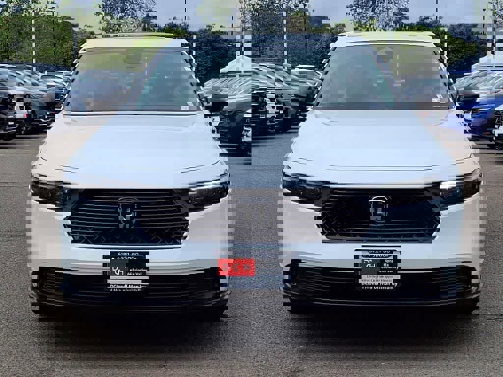 New 2025 Honda Accord SE image 2