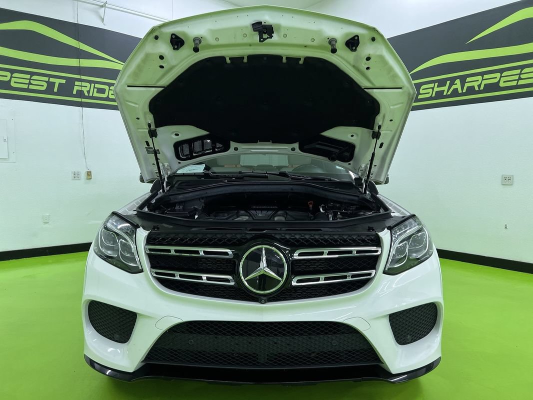 Used 2017 Mercedes-Benz GLS 550 4MATIC image 4