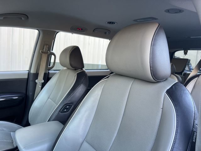 Used 2017 Kia Sedona SX Limited image 14