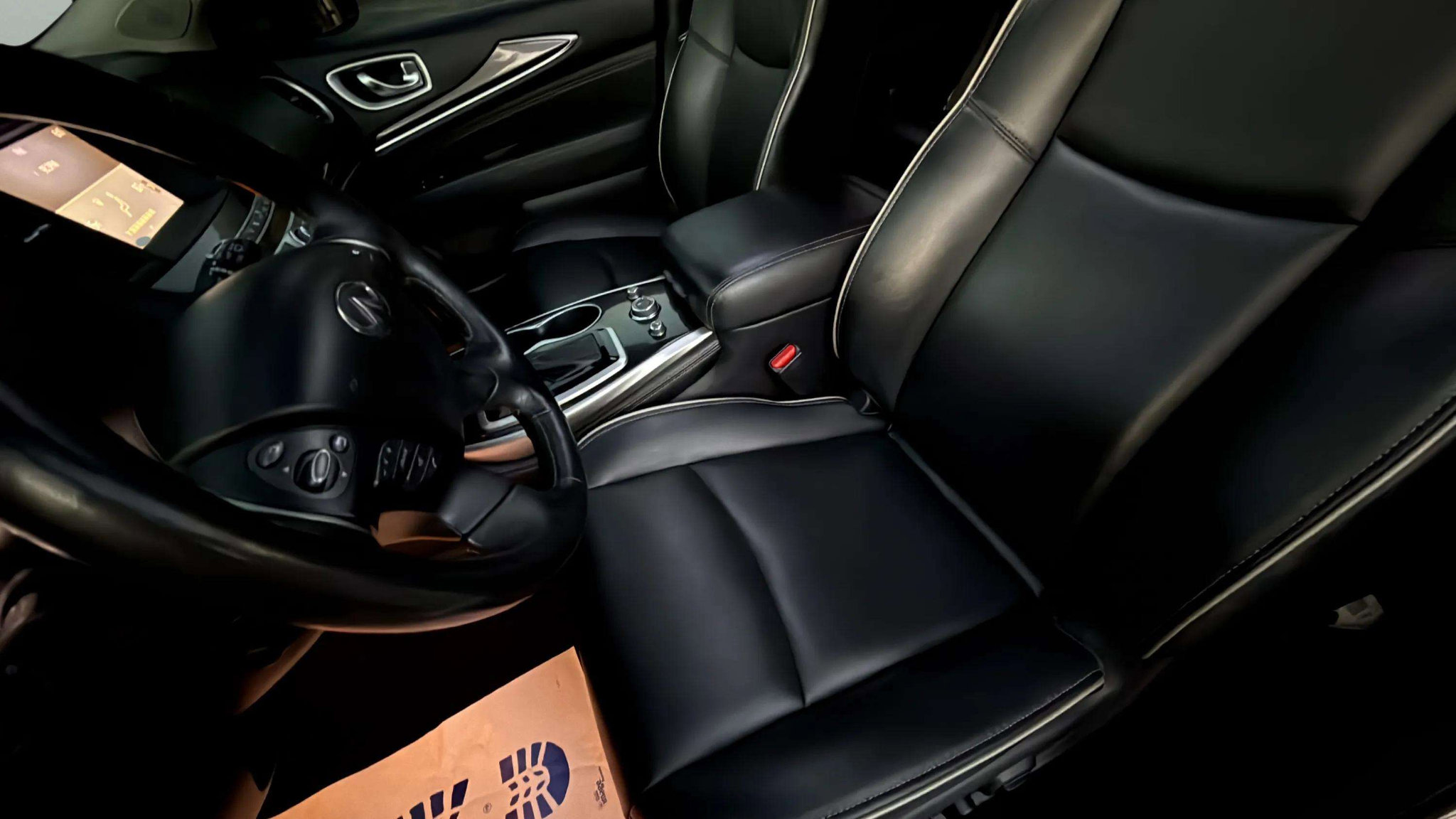 Used 2019 INFINITI QX60 Luxe image 17