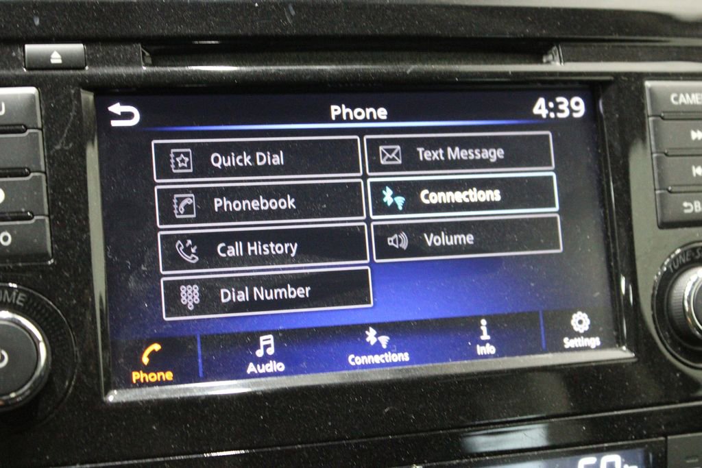 Used 2020 Nissan Rogue SV image 37