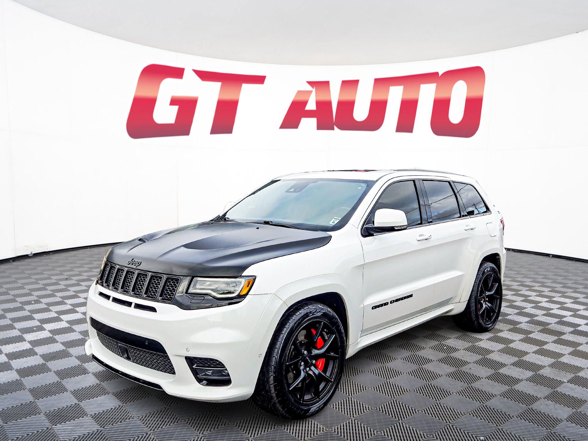 Used 2021 Jeep Grand Cherokee SRT AWD/4WD image 3