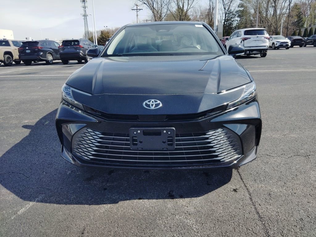 New 2026 Toyota Camry XLE AWD/4WD image 11