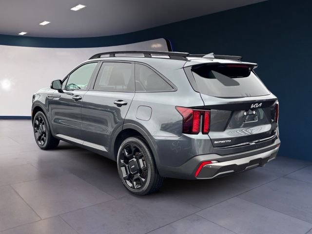 Certified 2024 Kia Sorento X-Line EX AWD/4WD image 3