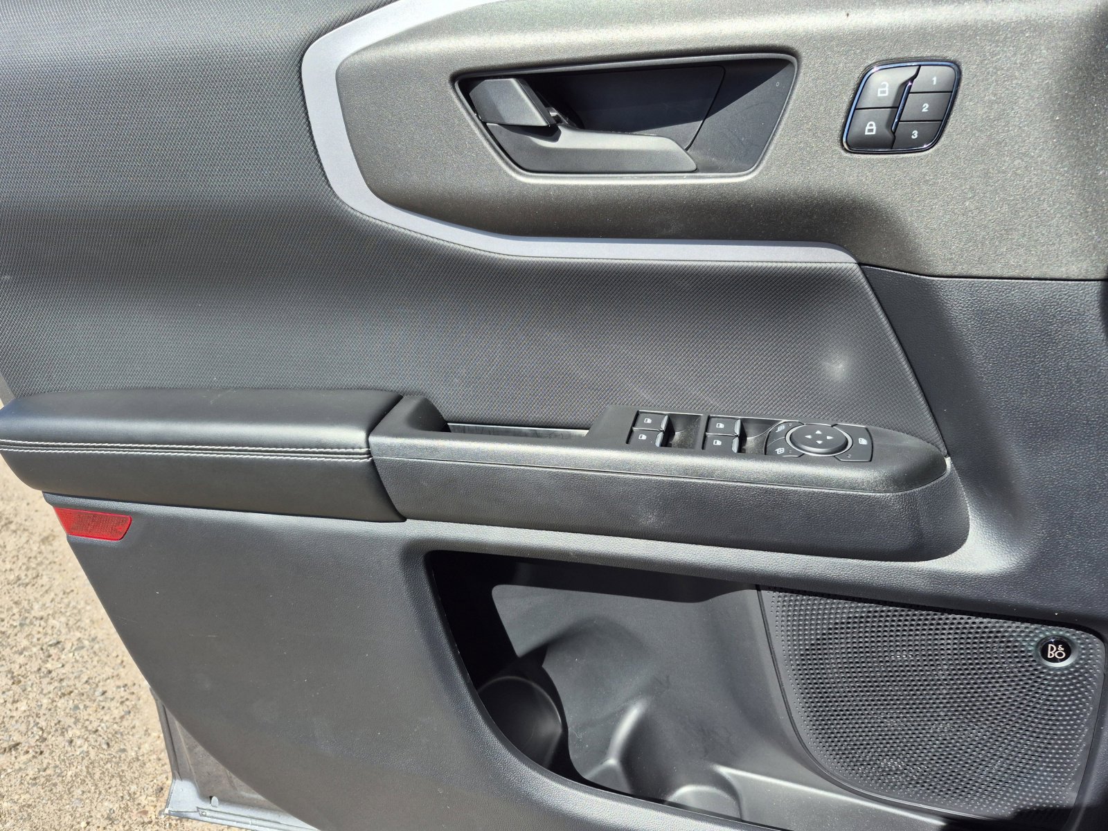 Used 2025 Ford Bronco Sport Outer Banks w/ Outer Banks Tech Package+ image 39