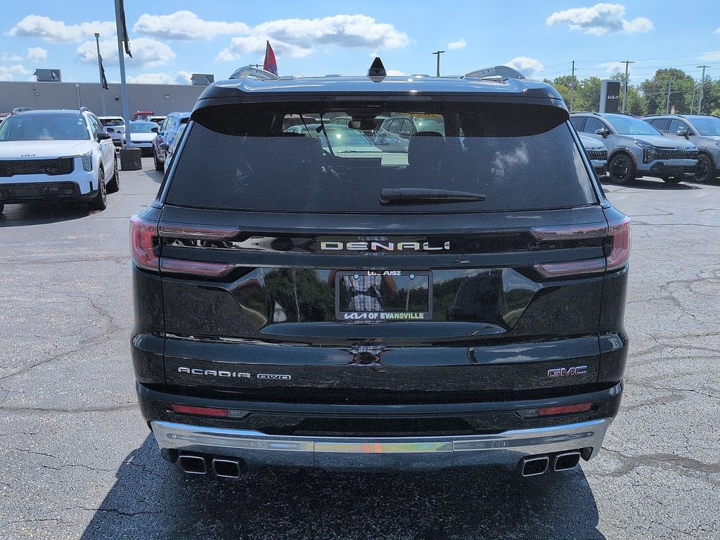 Used 2024 GMC Acadia Denali AWD/4WD image 6