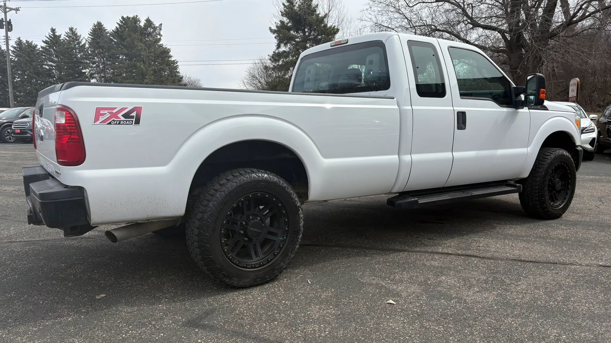 Used 2015 Ford F250 XL w/ Power Equipment Group image 10