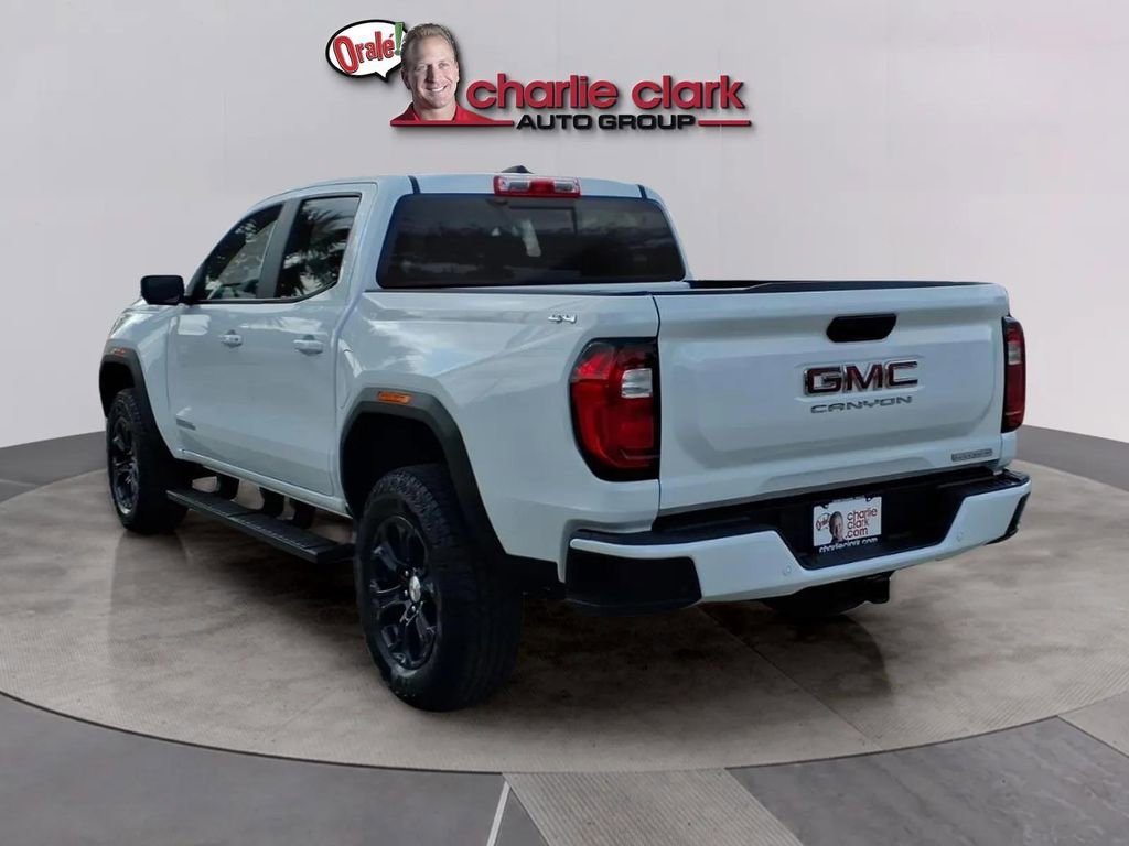 Used 2024 GMC Canyon Elevation w/ Elevation Premium Package image 3