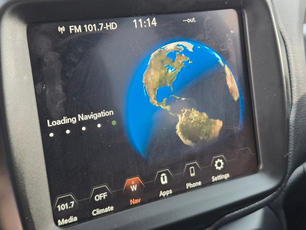 Certified 2023 Jeep Renegade Latitude image 32