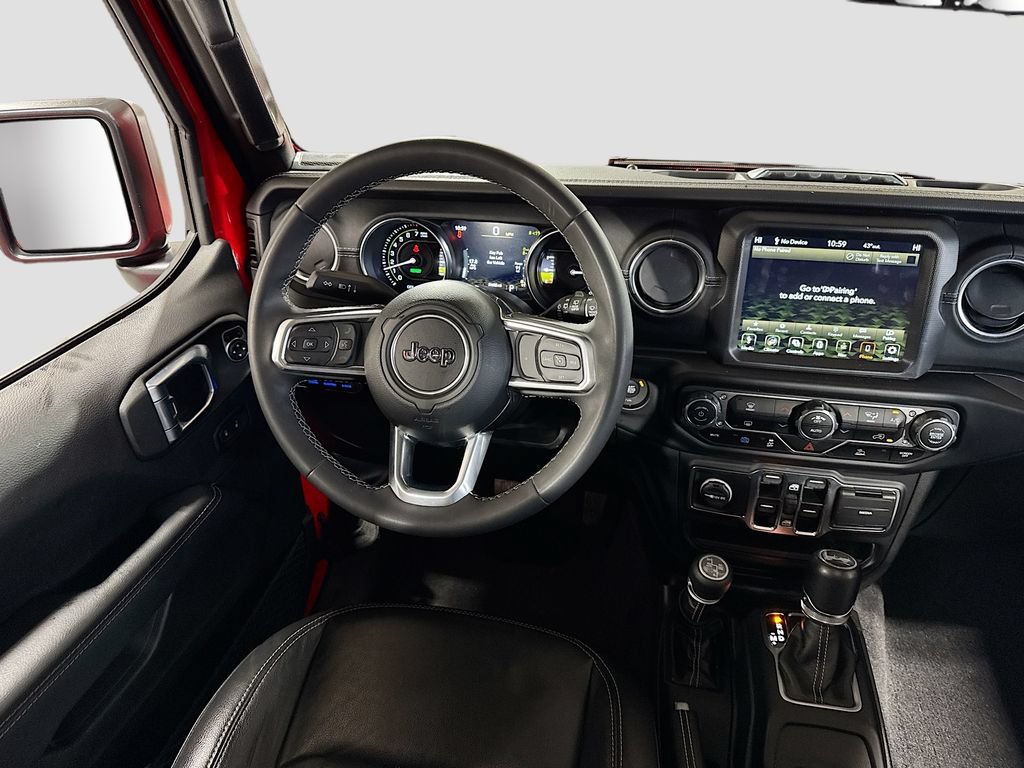 Used 2023 Jeep Wrangler Unlimited Sahara AWD/4WD image 15