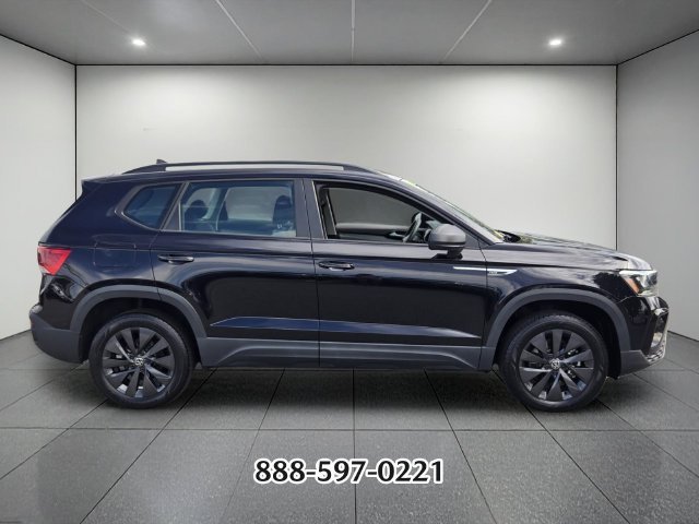 Used 2024 Volkswagen Taos S FWD image 6