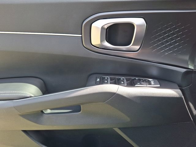 Certified 2026 Kia Sorento EX AWD/4WD image 13