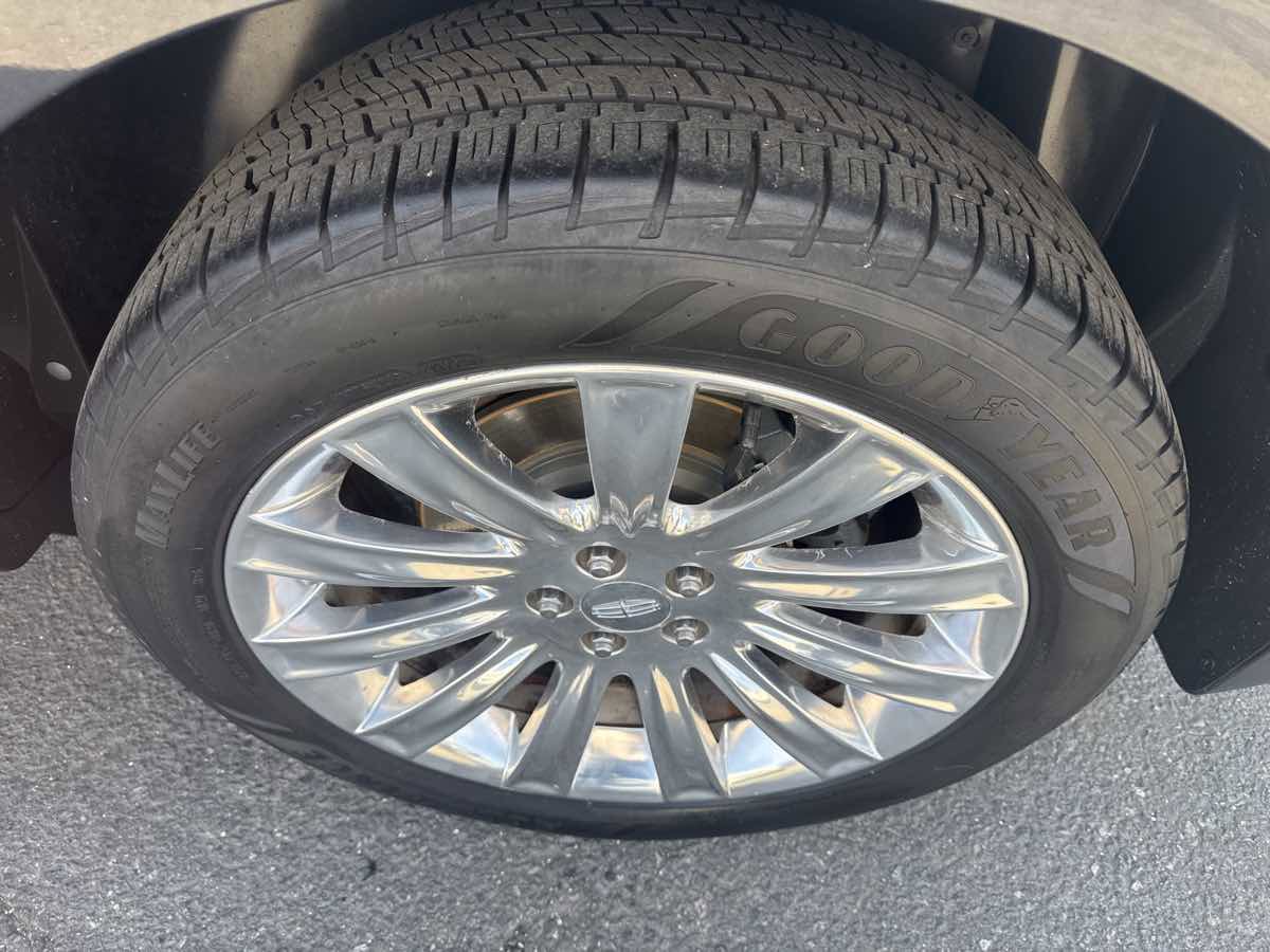 Used 2014 Lincoln MKX w/ Equipment Group 101A image 14