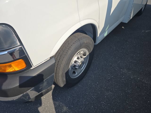 New 2026 Chevrolet Express 3500 w/ Power Convenience Package RWD image 10