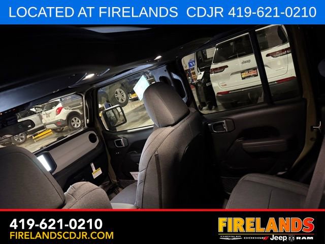 New 2026 Jeep Gladiator Sport AWD/4WD image 16